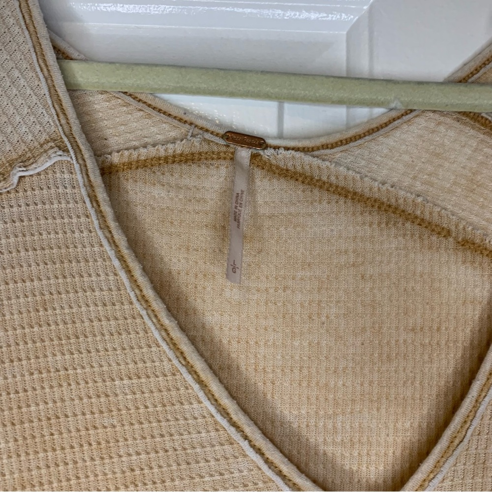 Free People Lightweight V-Neck Waffle Knit Pullover - Beige/light yellow - Picture 3 of 4